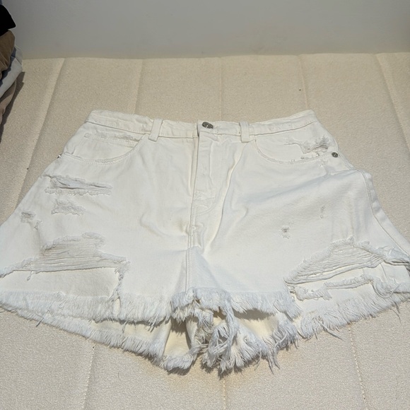 Zara denim skort distressed size 06 - Picture 1 of 4